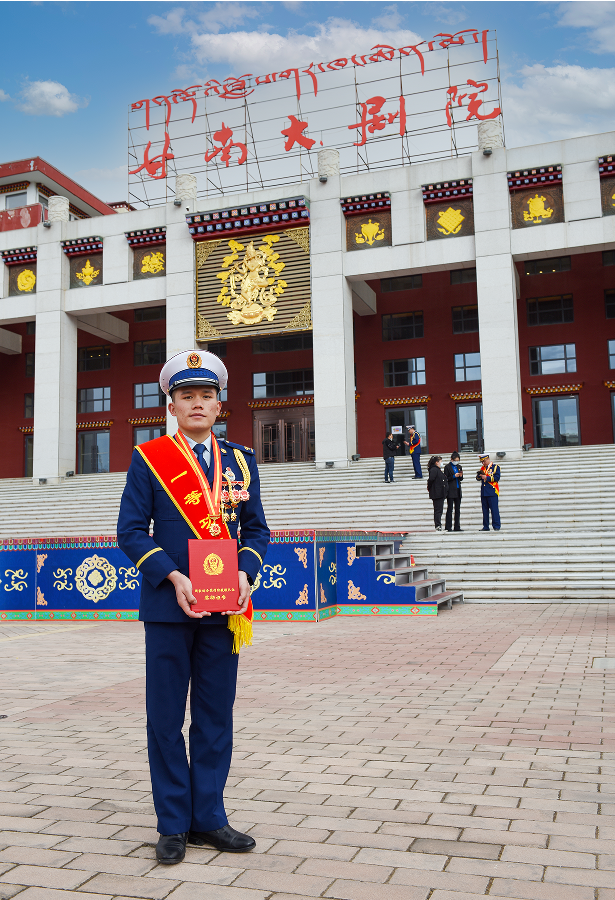 中國消防忠誠衛(wèi)士｜龔其暢：赴湯蹈火、不辱使命，甘當(dāng)人民“守夜人”